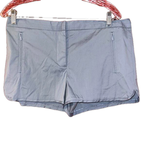 NWOT Bluish Gray Tibi Women’s Shorts 8 - Picture 1 of 6